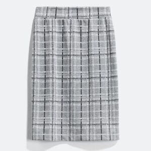 Renee C- Arwen Knit skirt